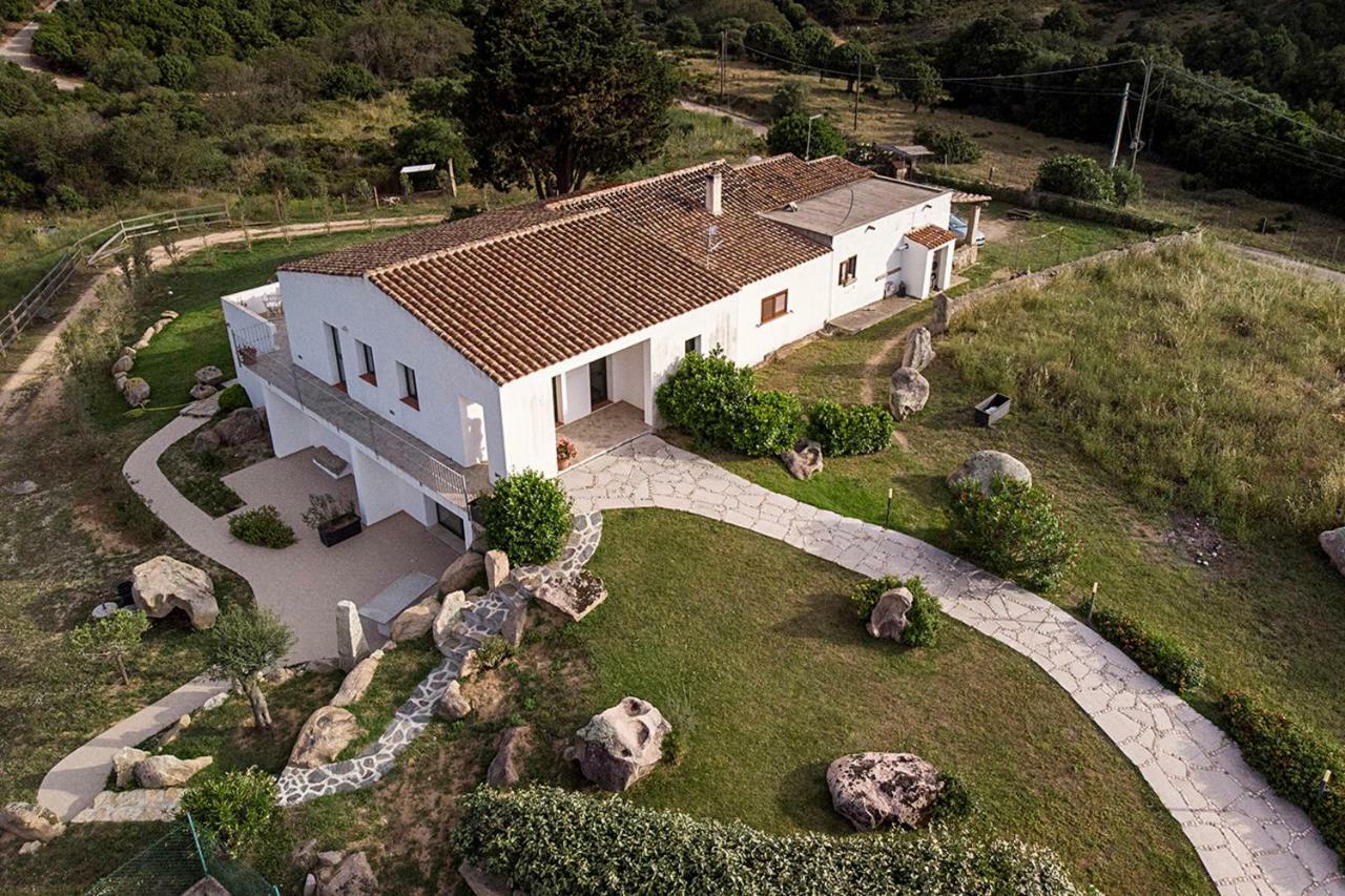 Lu Lisandru Abbiadori Exterior foto